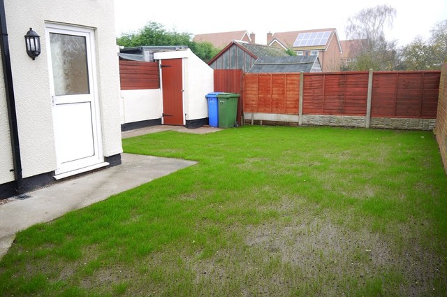  Image of 3 bedroom Semi-Detached house for sale in Newclose Lane Goole DN14 at Goole Goole, DN14 6LT