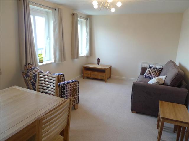  Image of 2 bedroom Flat to rent in Newhaven Place Edinburgh EH6 at Leith Edinburgh Edinburgh, EH6 4TG