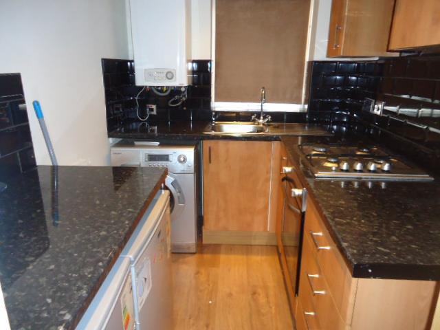  Image of 2 bedroom Flat to rent in Newsham Drive Liverpool L6 at Newsham Park  Liverpool, L6 7UG