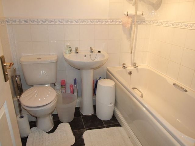  Image of 4 bedroom Detached house to rent in Newstead Way Loughborough LE11 at Newstead Way  Loughborough, LE11 2UA