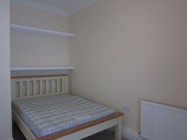  Image of 1 bedroom Flat to rent in Newton Street Edinburgh EH11 at Gorgie Edinburgh Edinburgh, EH11 1TQ