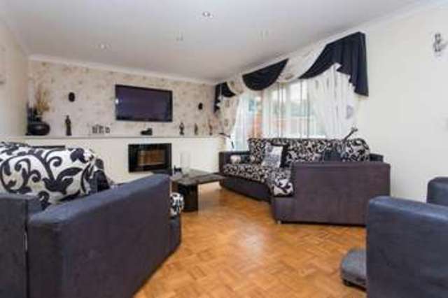 Image of 4 bedroom Detached house for sale in Nightingale Park Havant PO9 at Nightingale Park  Havant, PO9 2SE
