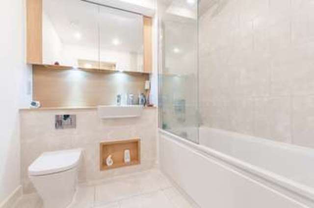  Image of 1 bedroom Flat for sale in Jefferson Plaza London E3 at Marner Point  Bow, E3 3QE