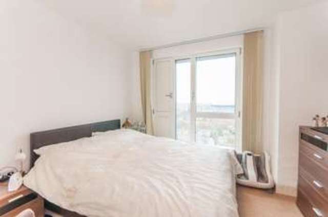  Image of 1 bedroom Flat for sale in Jefferson Plaza London E3 at Marner Point  Bow, E3 3QE