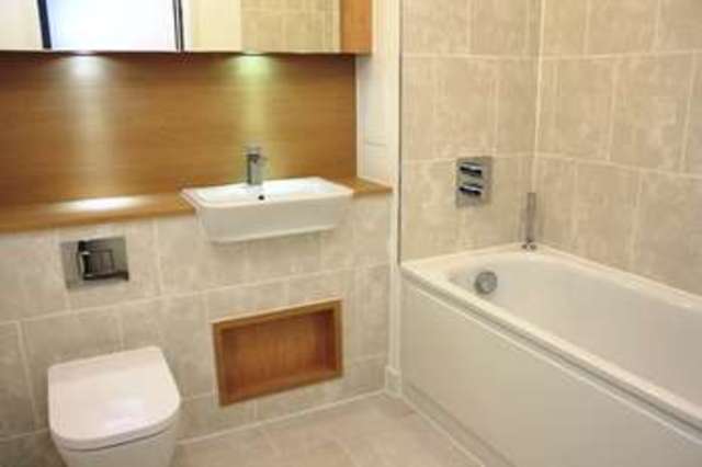  Image of 2 bedroom Flat for sale in Jefferson Plaza London E3 at Marner Point  London, E3 3QE