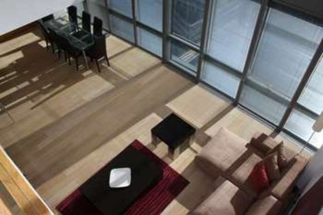  Image of 3 bedroom Flat to rent in Hertsmere Road London E14 at Canary Wharf, E14 4EG
