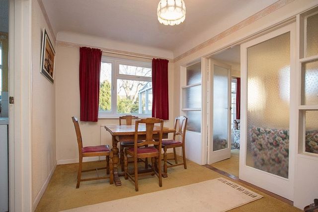 Image of 3 bedroom Detached house for sale in Nore Farm Avenue Emsworth PO10 at Nore Farm Avenue  Emsworth, PO10 7NA