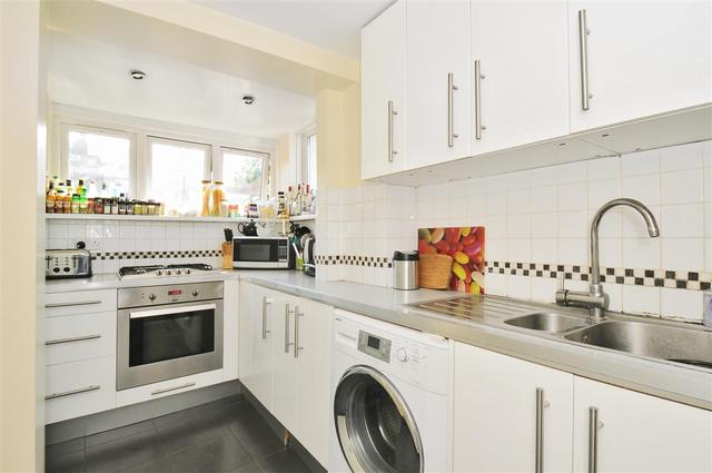 Image of 4 bedroom Apartment for sale in Norroy Road London SW15 at Putney Vale, SW15 1PQ