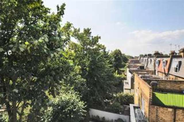  Image of 4 bedroom Apartment for sale in Norroy Road London SW15 at Putney Vale, SW15 1PQ