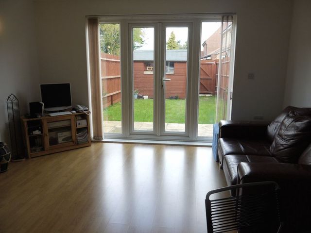  Image of 4 bedroom Detached house to rent in Carpiquet Park North Baddesley Southampton SO52 at Carpiquet Park North Baddesley Southampton, SO52 9PJ