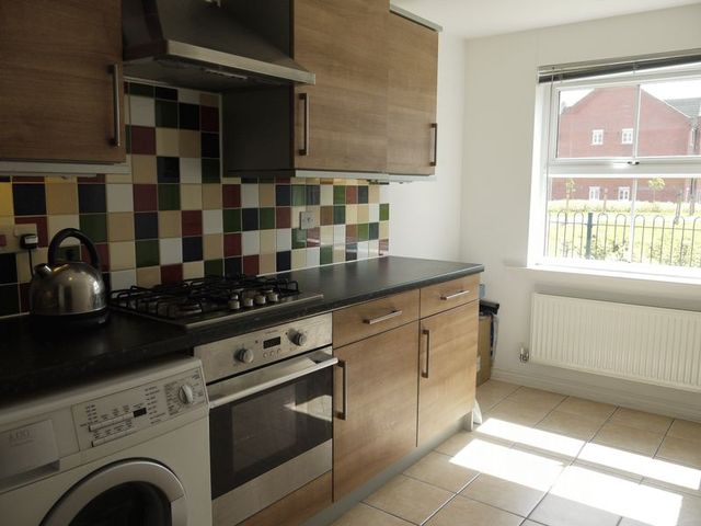  Image of 4 bedroom Detached house to rent in Carpiquet Park North Baddesley Southampton SO52 at Carpiquet Park North Baddesley Southampton, SO52 9PJ