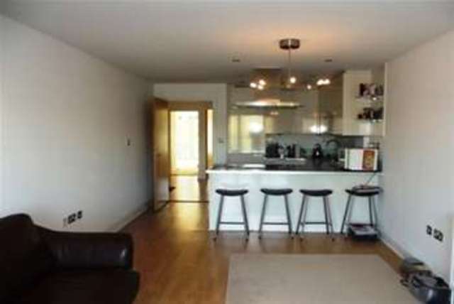  Image of 2 bedroom Flat to rent in Forest View London E4 at North Chingford, E4 7AU