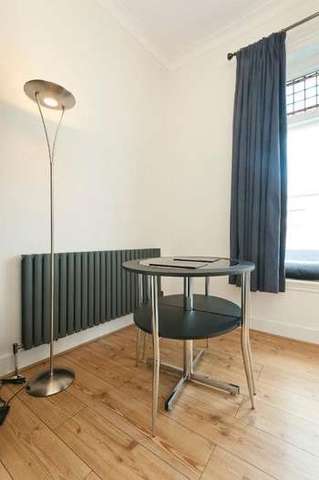  Image of 1 bedroom Flat to rent in North End Road London SW6 at North End Road  London, SW6 1NB