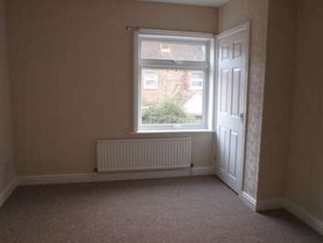  Image of 3 bedroom Semi-Detached house for sale in North Gate Newark NG24 at North Gate  Newark, NG24 1HJ