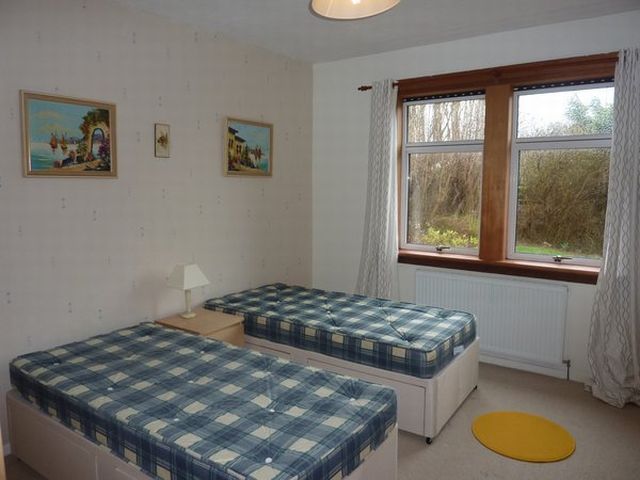  Image of 2 bedroom Flat to rent in North Gyle Road East Craigs Edinburgh EH12 at Corstorphine Edinburgh Edinburgh, EH12 8EP