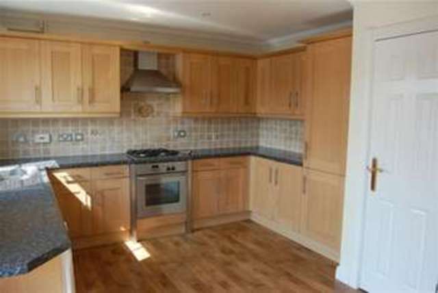  Image of 3 bedroom Property to rent in Long Beach View Eastbourne BN23 at Eastbourne, BN23 5NA