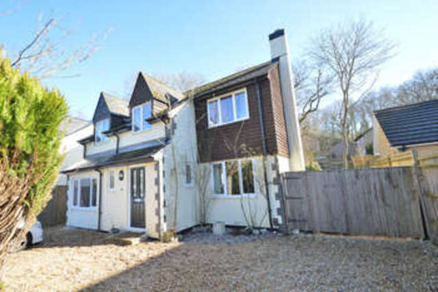  Image of 4 bedroom Detached house for sale in Charlecote Drive Chandler