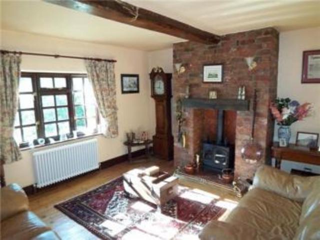  Image of 4 bedroom Detached house for sale in North Moor Road Walkeringham Doncaster DN10 at North Moor Road Walkeringham Doncaster, DN10 4LW