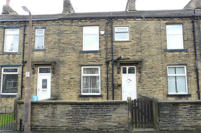  Image of 2 bedroom Terraced house for sale in North Parade Allerton Bradford BD15 at Allerton Bradford Sandy Lane, BD15 7DP