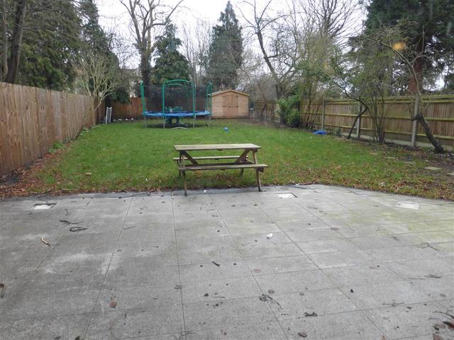  Image of 5 bedroom Detached house to rent in Northampton Road Addiscombe Croydon CR0 at Northampton Road  CROYDON, CR0 7HT