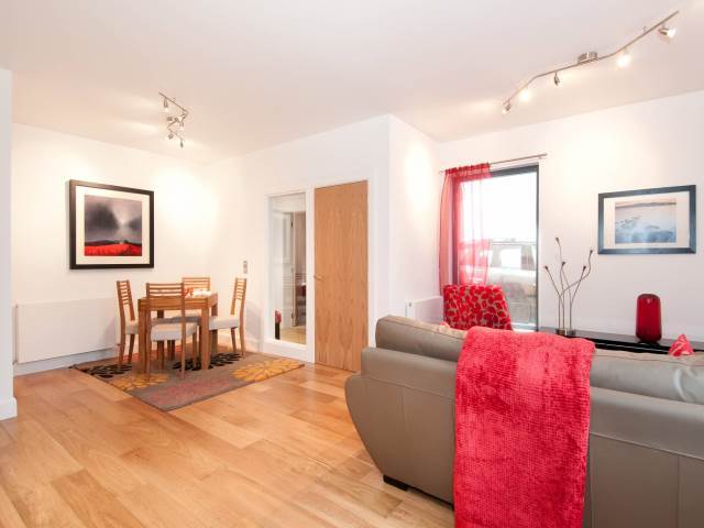  Image of 2 bedroom Flat to rent in Northumberland Place Edinburgh EH3 at New Town Edinburgh Edinburgh, EH3 6LQ