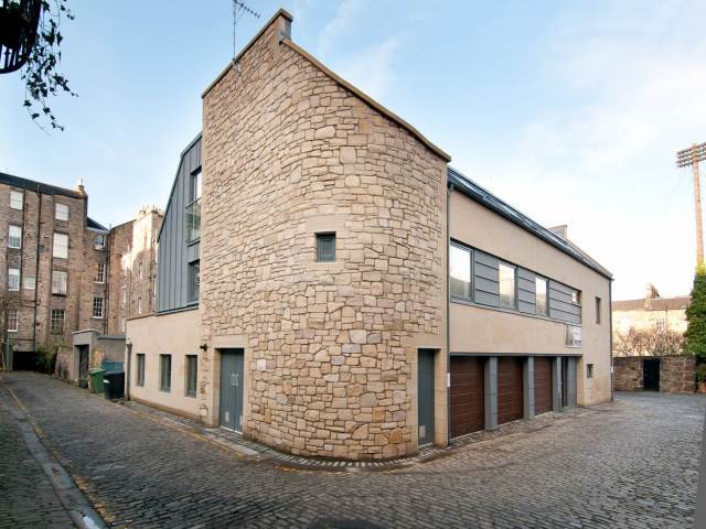  Image of 2 bedroom Flat to rent in Northumberland Place Lane Edinburgh EH3 at New Town Edinburgh Edinburgh, EH3 6LD