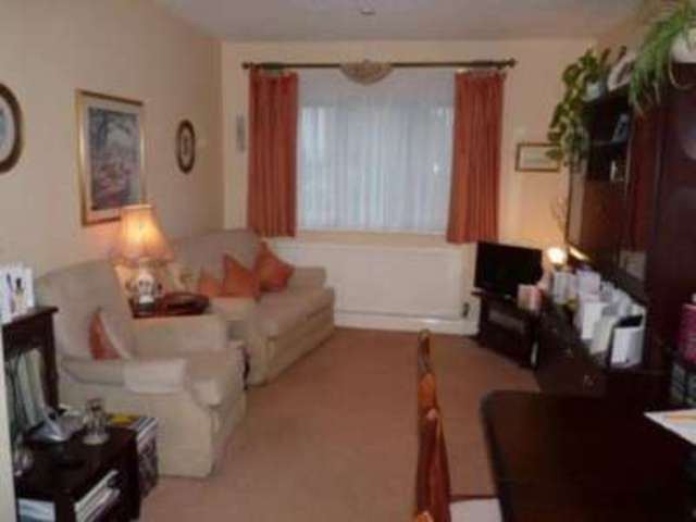  Image of 1 bedroom Flat to rent in Northwick Avenue Harrow HA3 at Northwick Avenue  Harrow, HA3 0AT