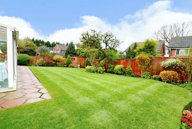 Image of 4 bedroom Detached house for sale in Ducks Hill Road Northwood HA6 at Northwood, HA6 2SR