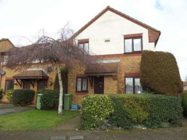  Image of 1 bedroom Cluster House for sale in Norwood Lane Newport Pagnell MK16 at Newport Pagnell, MK16 0PQ
