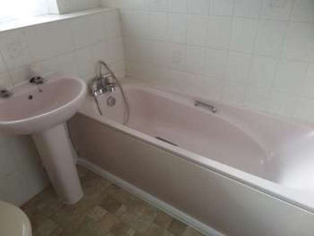  Image of 1 bedroom Cluster House for sale in Norwood Lane Newport Pagnell MK16 at Newport Pagnell, MK16 0PQ