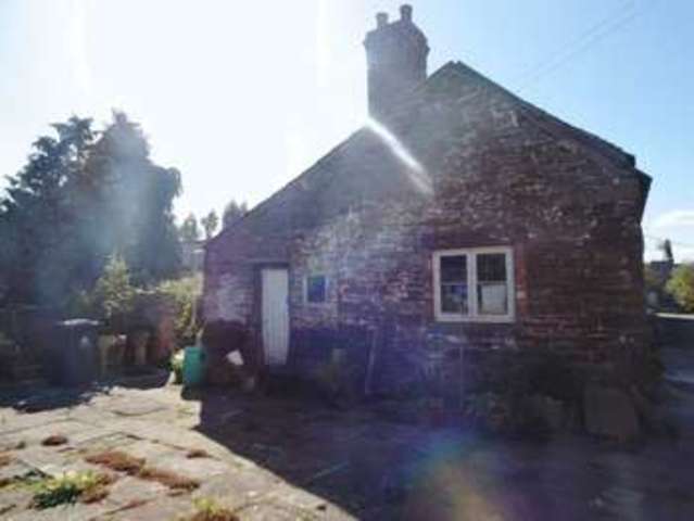  Image of 6 bedroom Detached house for sale in Awre Awre Newnham GL14 at Awre Newnham, GL14 1EW