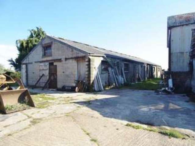  Image of 6 bedroom Detached house for sale in Awre Awre Newnham GL14 at Awre Newnham, GL14 1EW