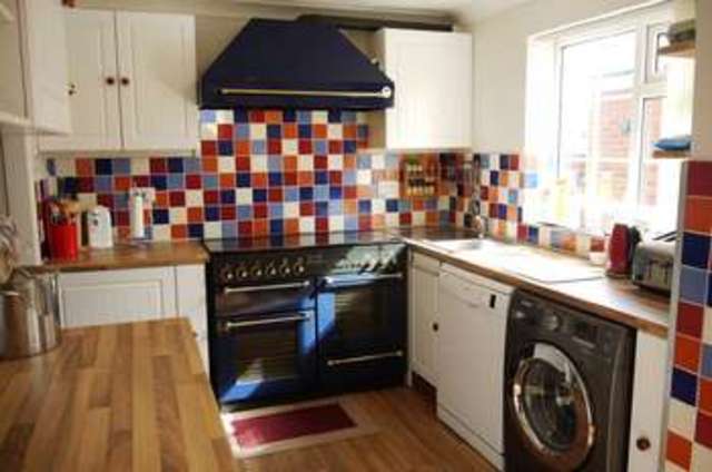  Image of 4 bedroom Semi-Detached house for sale in Oakdale Close Snaith Goole DN14 at Snaith East Yorkshire, DN14 9HL