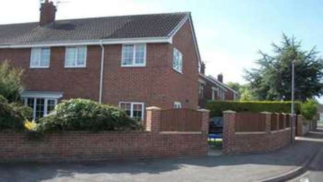  Image of 4 bedroom Semi-Detached house for sale in Oakdale Close Snaith Goole DN14 at Snaith East Yorkshire, DN14 9HL