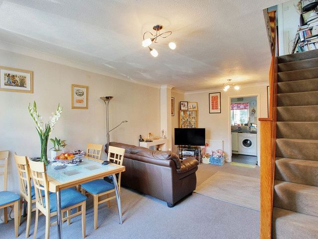  Image of 2 bedroom Semi-Detached house for sale in Oakfields Worth Crawley RH10 at Oakfields Worth Crawley, RH10 7FN