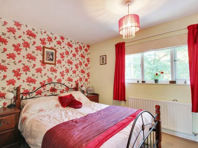  Image of 2 bedroom Semi-Detached house for sale in Oakfields Worth Crawley RH10 at Oakfields Worth Crawley, RH10 7FN