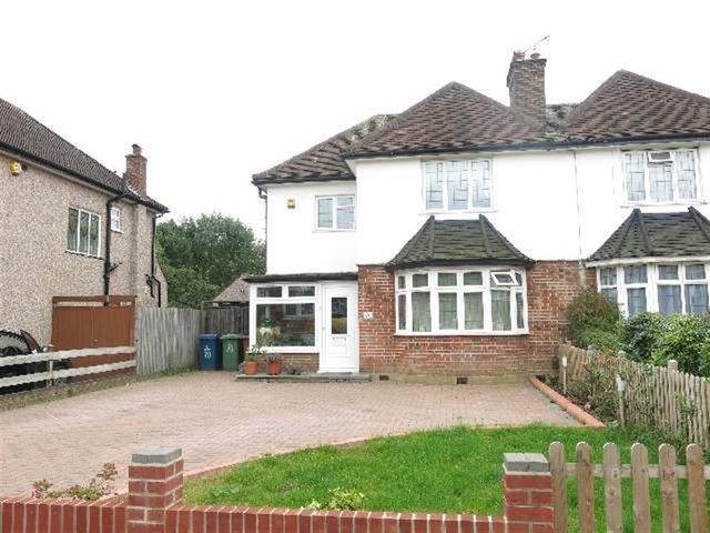  Image of 3 bedroom Semi-Detached house to rent in Oakington Avenue Harrow HA2 at Oakington Avenue Harrow Harrow, HA2 7JJ
