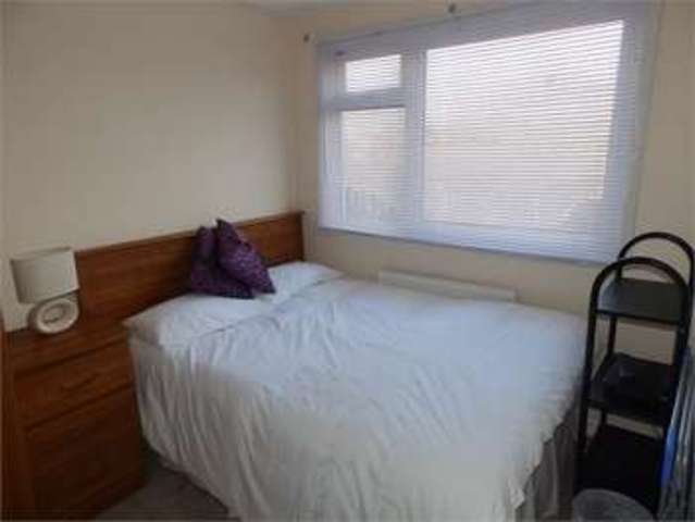  Image of 1 bedroom House Share to rent in Oakleighs Benfleet SS7 at Oakleighs Benfleet South Benfleet, SS7 5QT