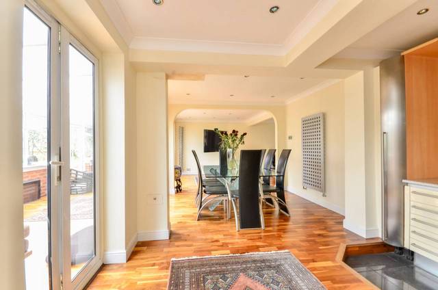  Image of 4 bedroom Detached house for sale in Oakwood Avenue Beckenham BR3 at Oakwood Avenue  Beckenham, BR3 6PJ