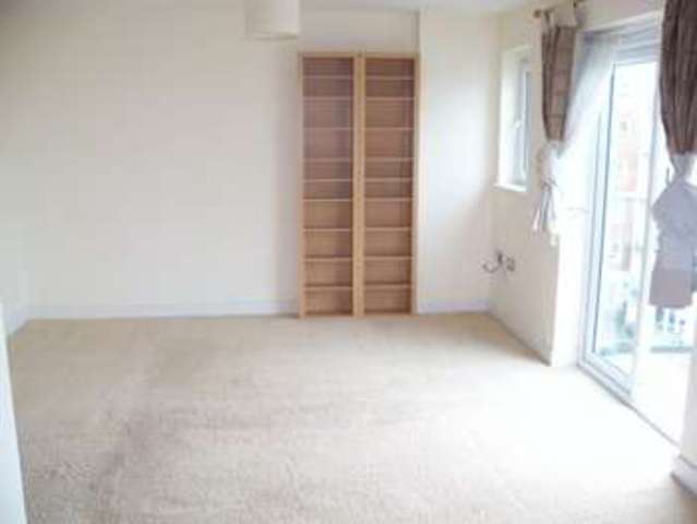  Image of 2 bedroom Flat to rent in Briton Street Southampton SO14 at Briton Street  Southampton, SO14 3HF