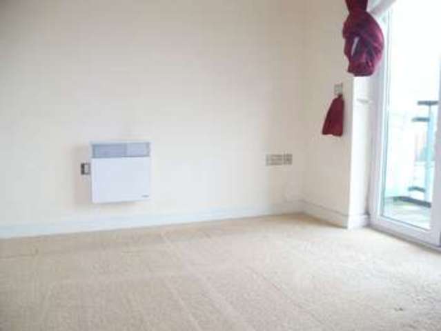  Image of 2 bedroom Flat to rent in Briton Street Southampton SO14 at Briton Street  Southampton, SO14 3HF