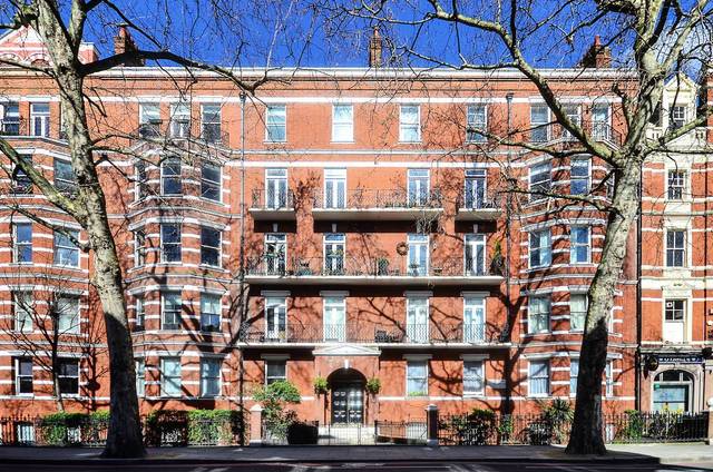  Image of 1 bedroom Flat to rent in Old Brompton Road London SW5 at Old Brompton Road  Earls Court, SW5 9HL