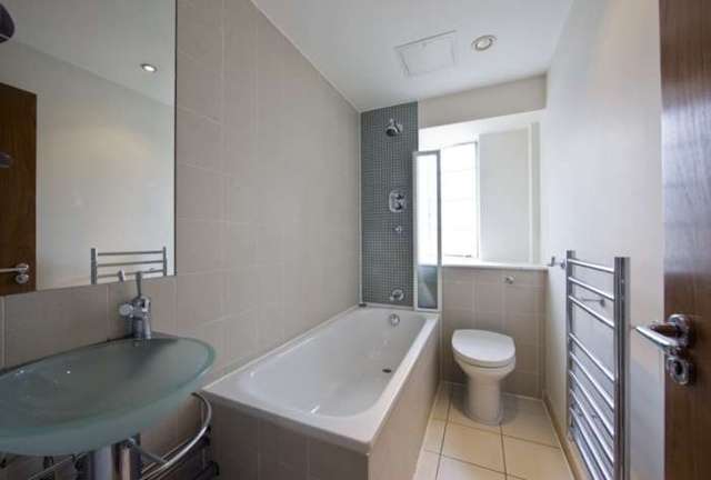  Image of Studio flat to rent in Old Brompton Road London SW7 at Old Brompton Road South Kensington London, SW7 3RX