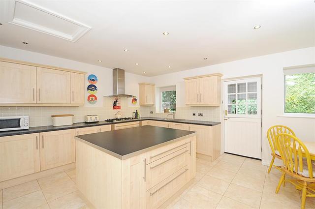  Image of 4 bedroom Detached house for sale in Old Hollings Hill Guiseley Leeds LS20 at Guiseley Leeds Guiseley, LS20 8EW