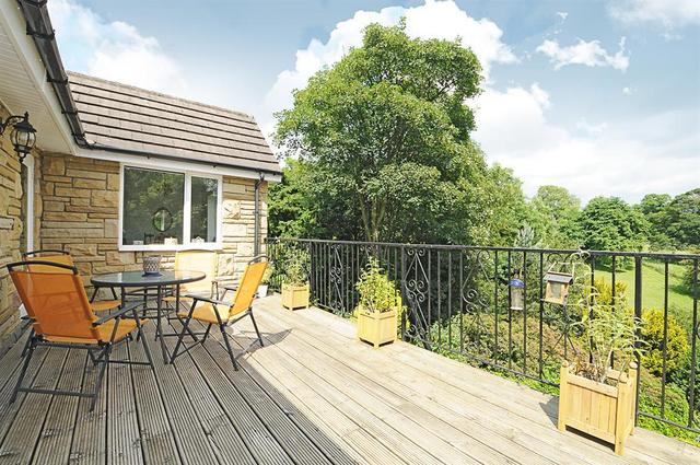  Image of 4 bedroom Detached house for sale in Old Hollings Hill Guiseley Leeds LS20 at Guiseley Leeds Guiseley, LS20 8EW