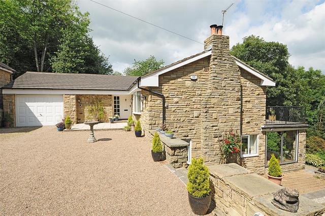  Image of 4 bedroom Detached house for sale in Old Hollings Hill Guiseley Leeds LS20 at Guiseley Leeds Guiseley, LS20 8EW