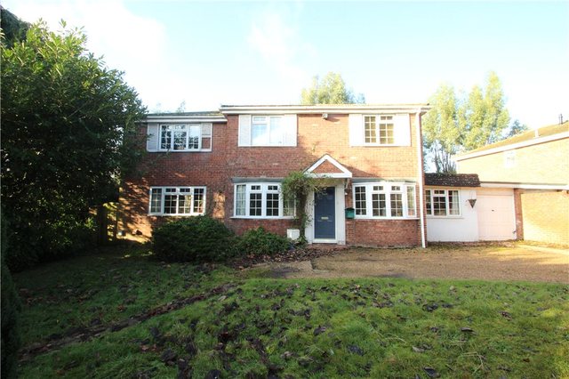  Image of 6 bedroom Detached house for sale in Old Malt Way Horsell Woking GU21 at Horsell Surrey Horsell, GU21 4QD