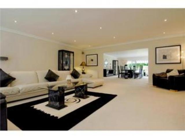  Image of 7 bedroom Detached house for sale in Old Rufford Road Rufford Newark NG22 at Old Rufford Road Rufford Newark, NG22 9DD