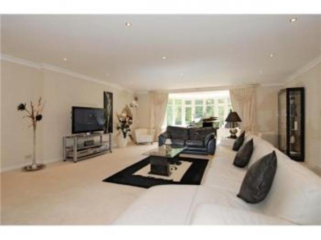  Image of 7 bedroom Detached house for sale in Old Rufford Road Rufford Newark NG22 at Old Rufford Road Rufford Newark, NG22 9DD