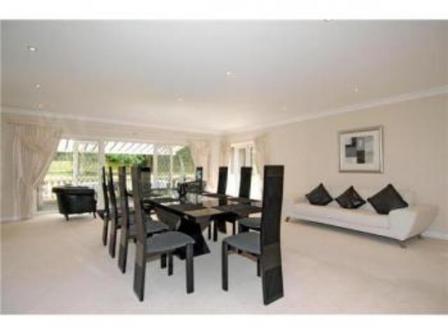  Image of 7 bedroom Detached house for sale in Old Rufford Road Rufford Newark NG22 at Old Rufford Road Rufford Newark, NG22 9DD